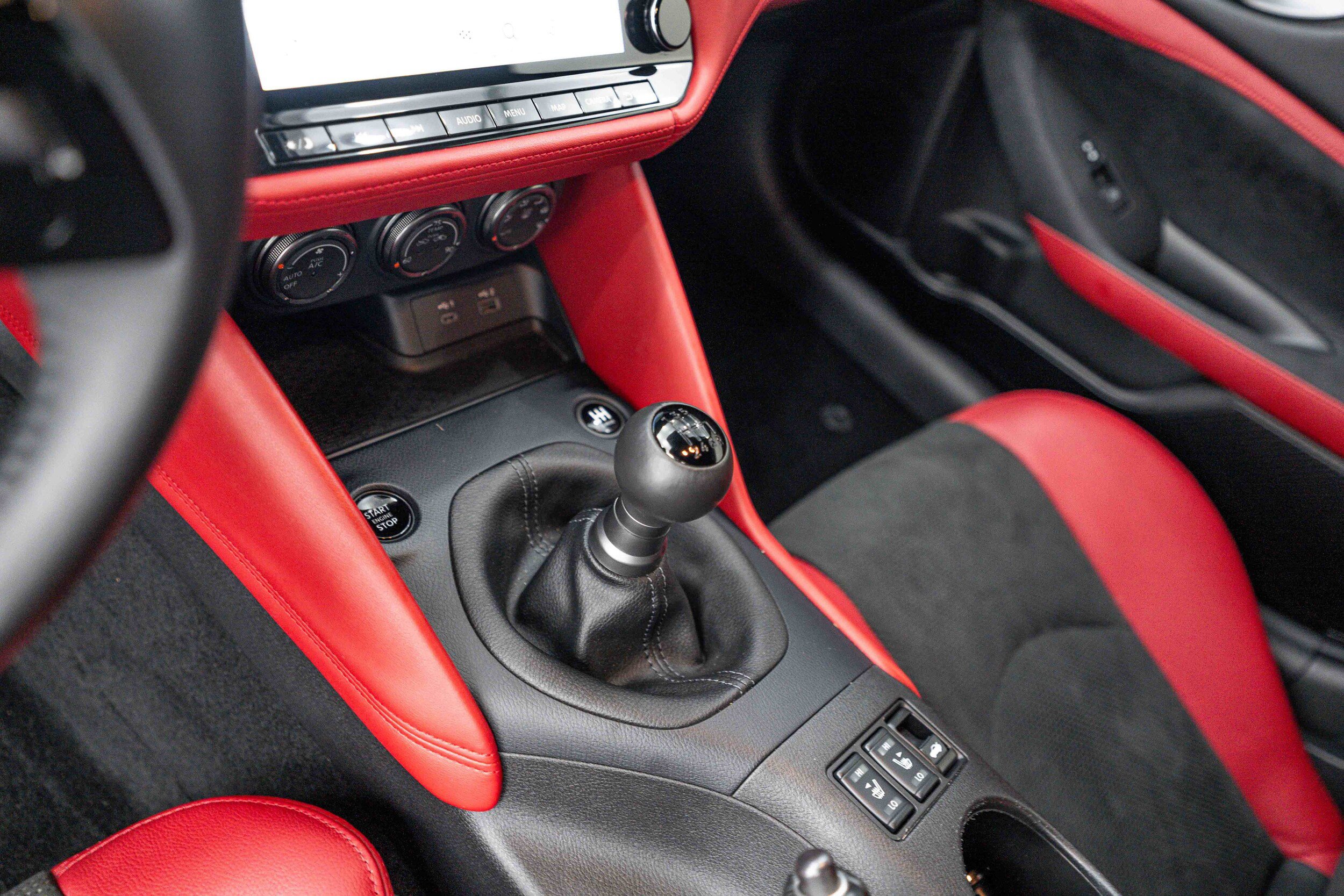 Used 2024 Nissan Z Performance w/ Floor Mat Package RWD image 14