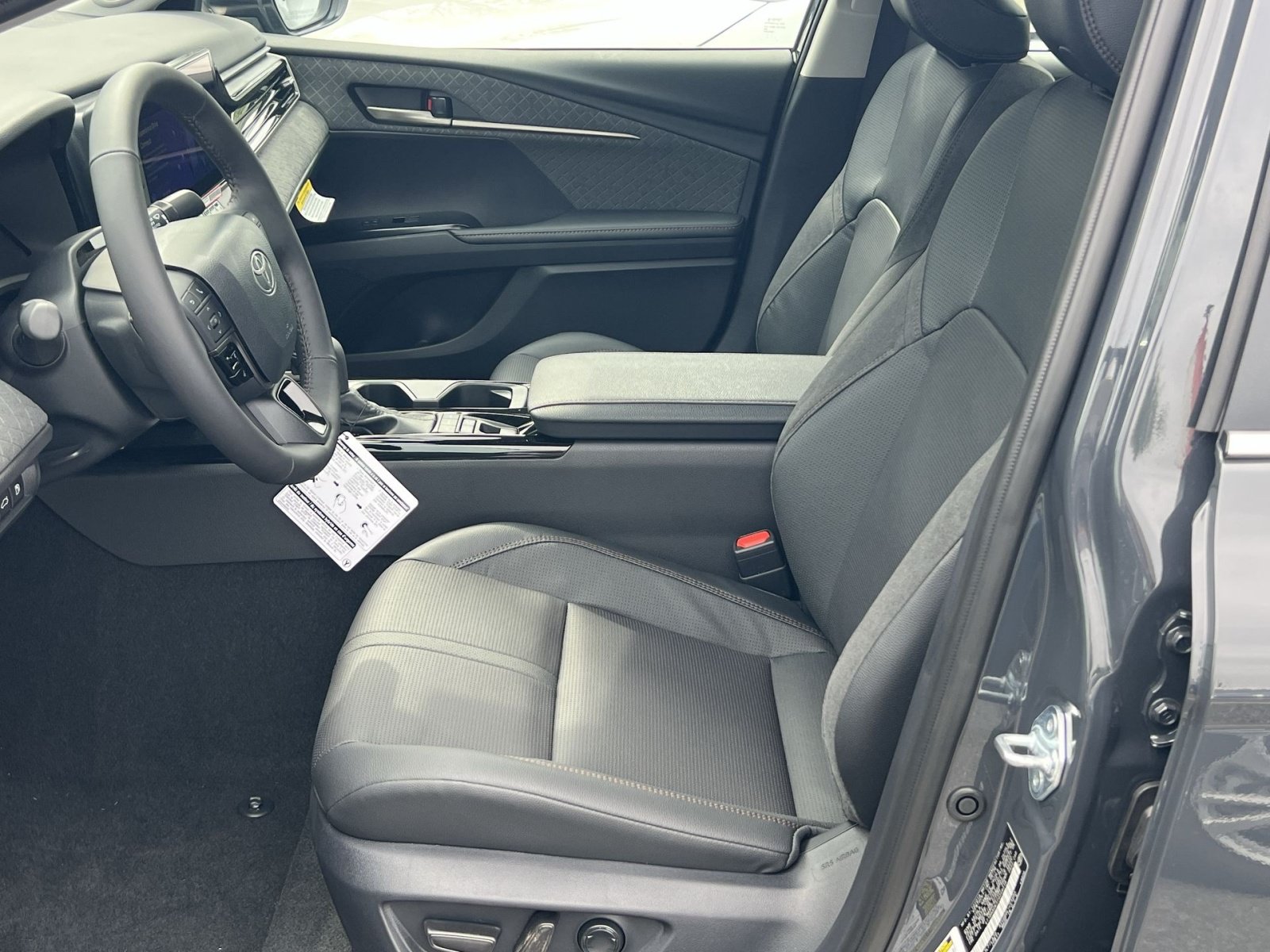 New 2026 Toyota Camry XLE w/ Premium Plus Package FWD image 7