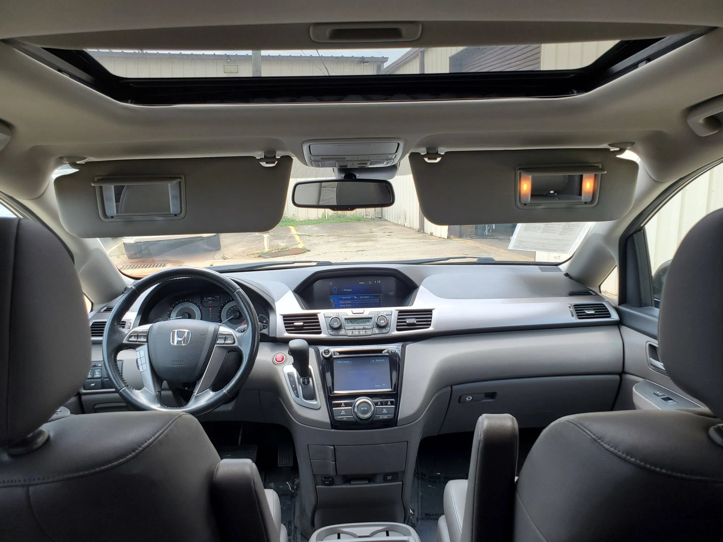 Used 2017 Honda Odyssey EX-L image 26