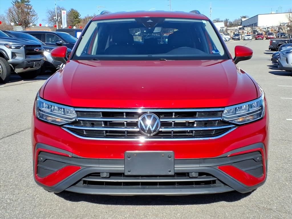 Used 2022 Volkswagen Tiguan SE image 9