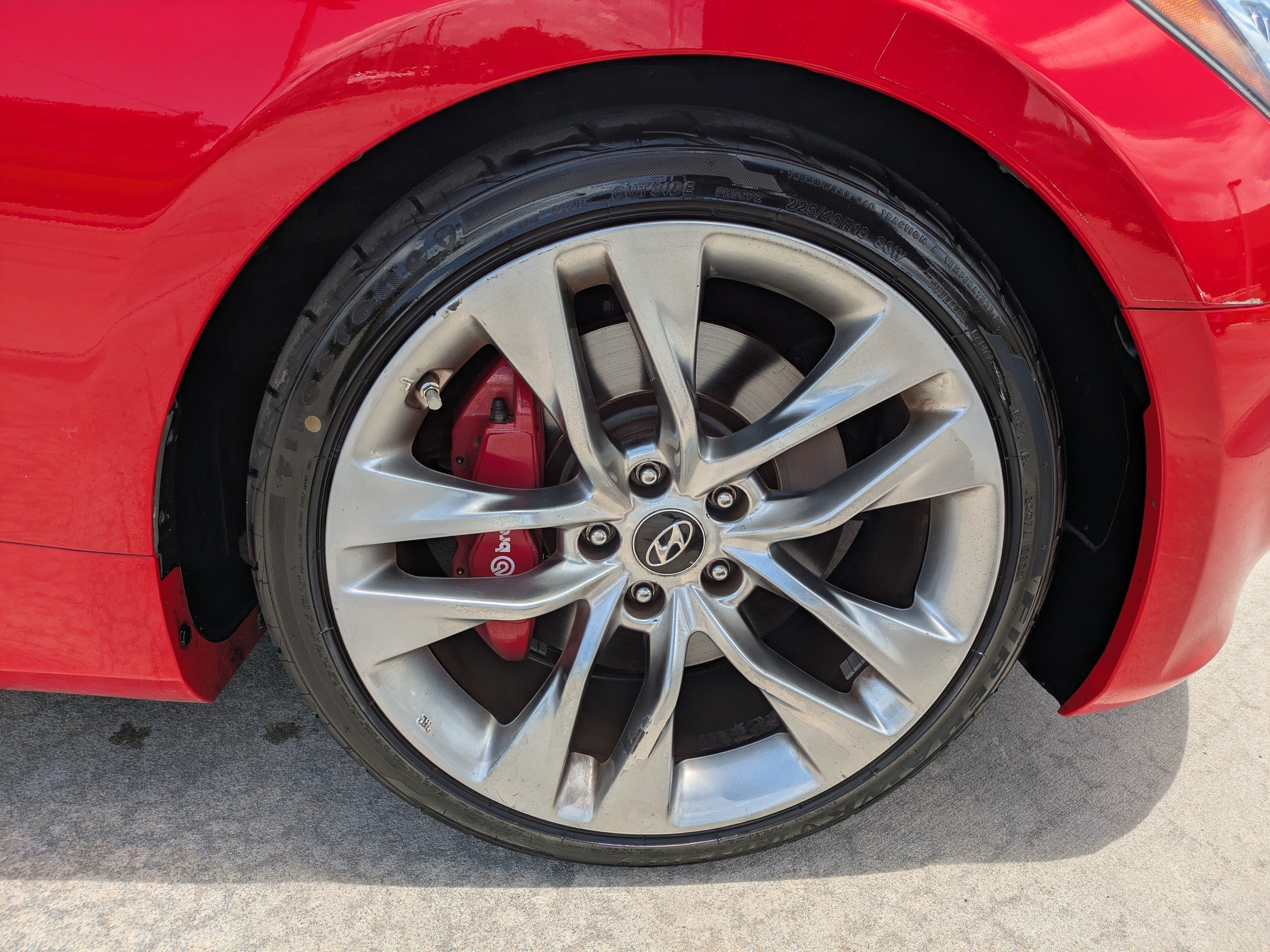 Used 2015 Hyundai Genesis 3.8 RWD image 9