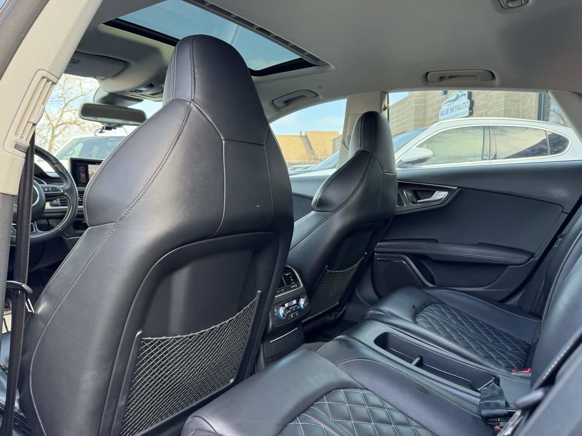 Used 2014 Audi S7 Prestige image 44