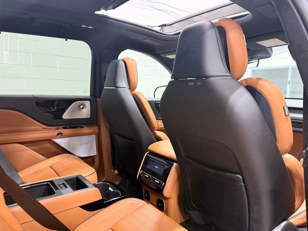 Used 2025 Lincoln Aviator Black Label image 50
