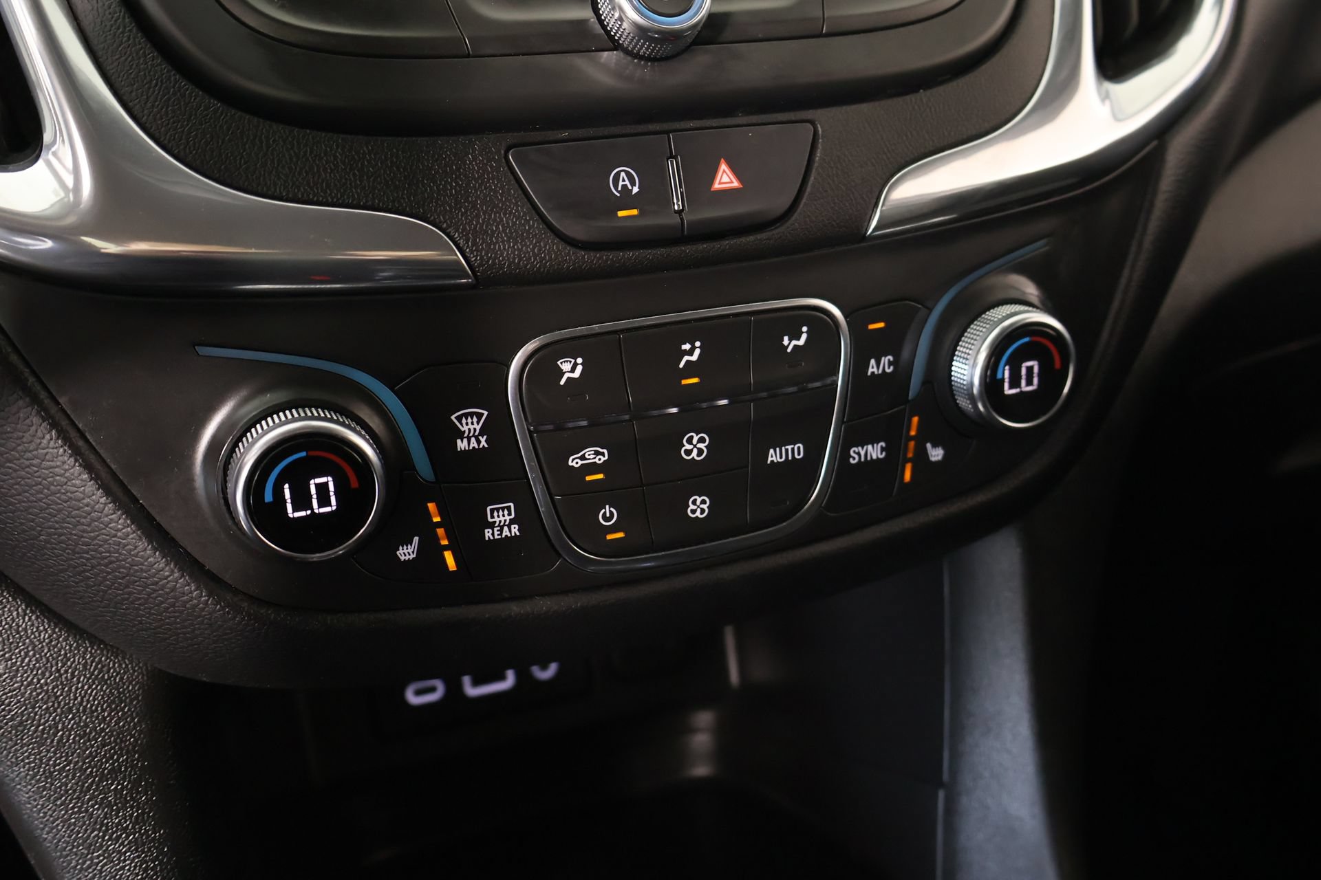 Used 2022 Chevrolet Equinox LT FWD image 7