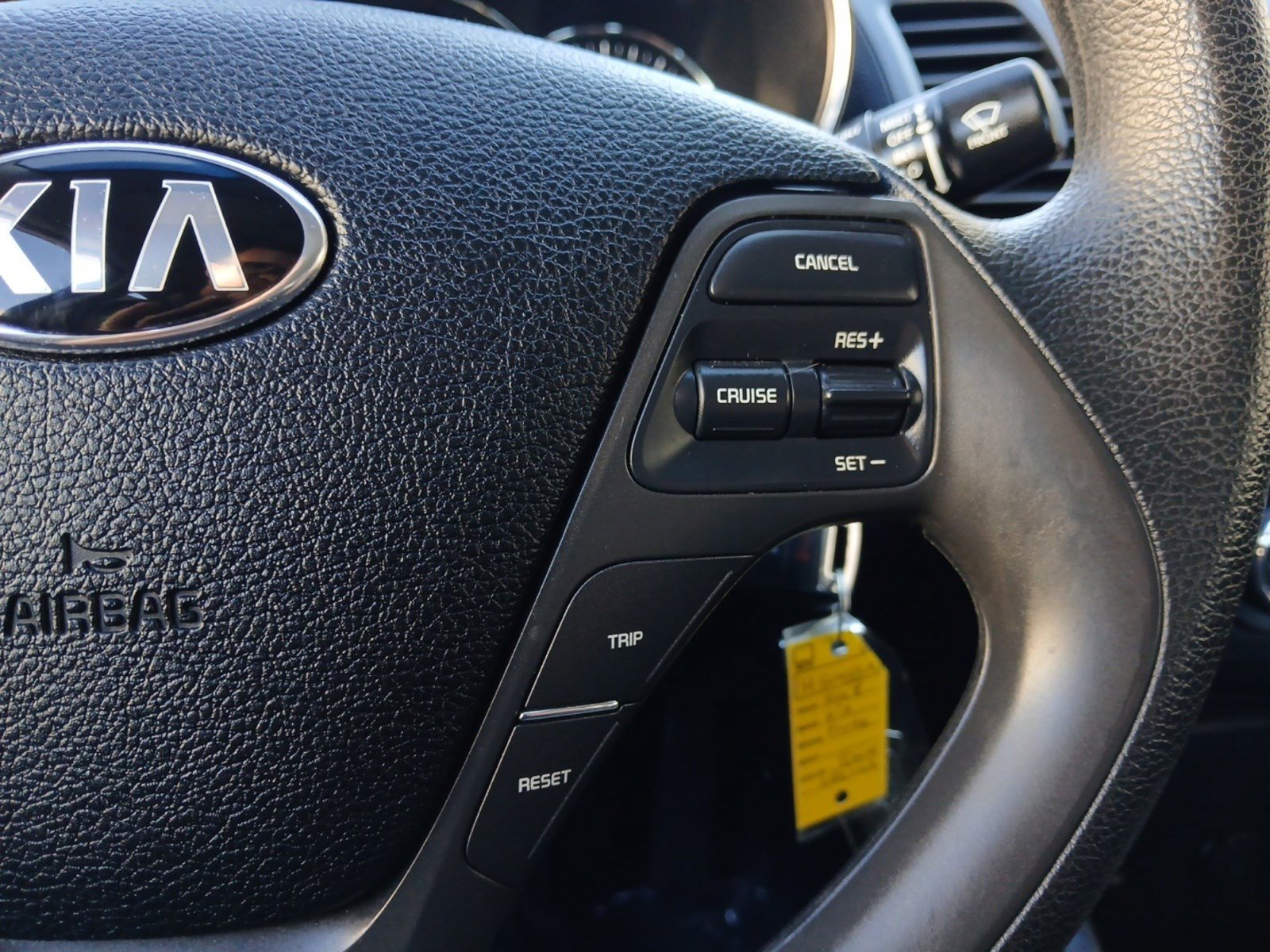 Used 2018 Kia Forte LX image 17