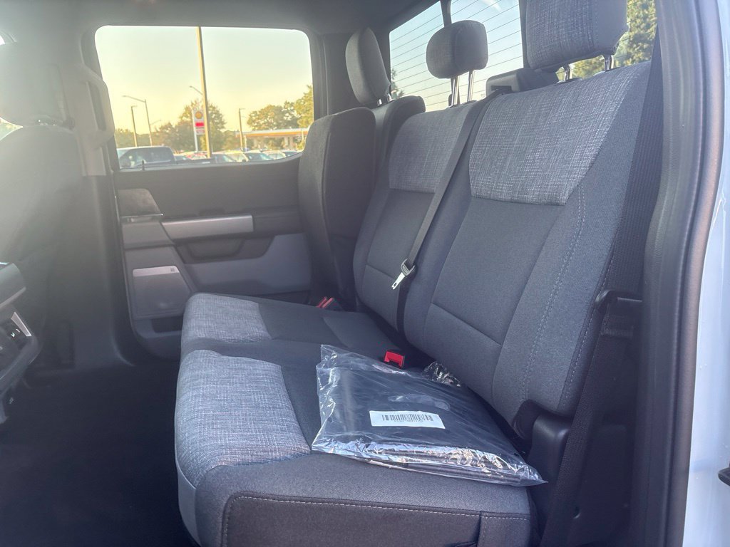 Certified 2026 Ford F250 XLT w/ XLT Premium Package AWD/4WD image 26