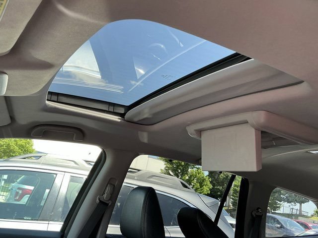 Used 2016 Honda Pilot Touring image 20