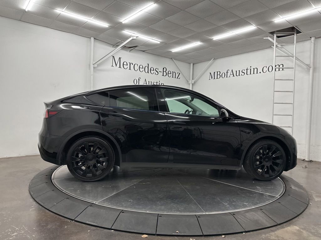 Used 2021 Tesla Model Y Long Range AWD/4WD image 8