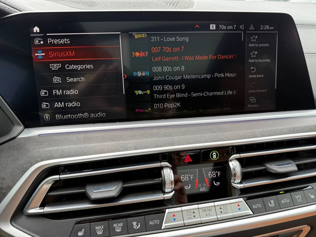 Certified 2022 BMW X5 xDrive40i w/ Premium Package AWD/4WD image 23