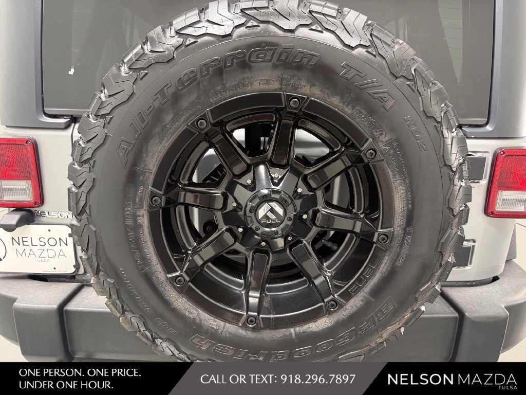 Used 2017 Jeep Wrangler Unlimited Sport w/ Quick Order Package 24S AWD/4WD image 13