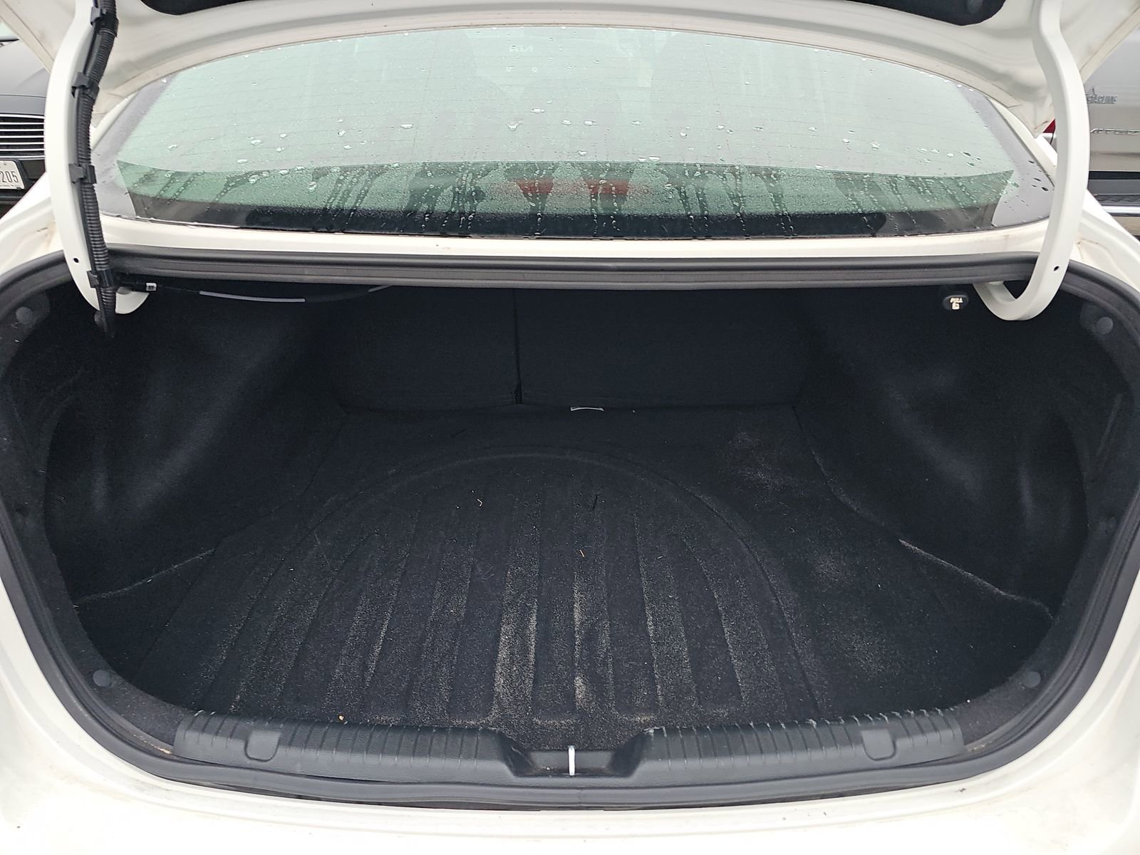 Used 2018 Kia Forte LX w/ LX Rear Camera Package image 17