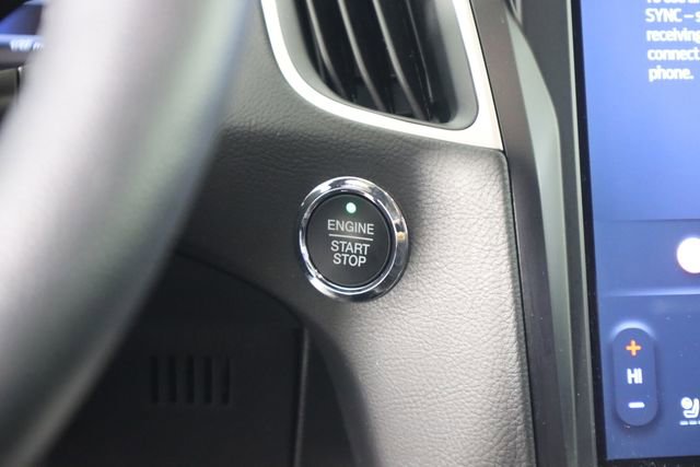 Used 2024 Ford Edge SEL w/ Convenience Package image 42