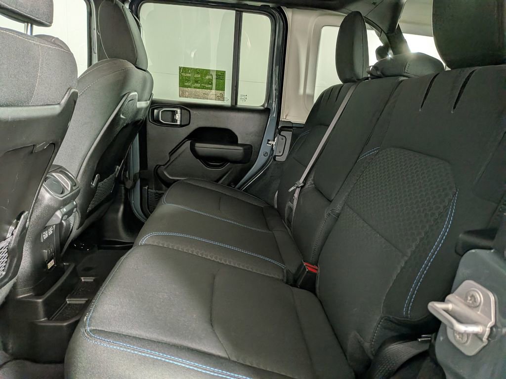 Certified 2025 Jeep Wrangler Unlimited Rubicon 4xe w/ Safety Group image 30