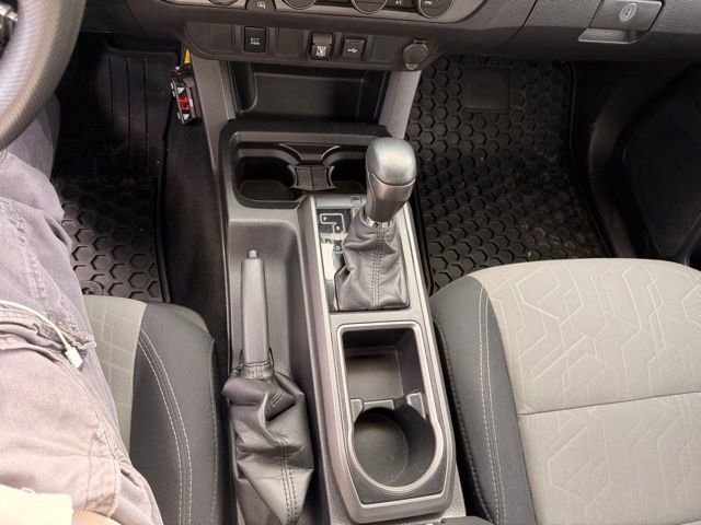 Used 2020 Toyota Tacoma TRD Sport image 19