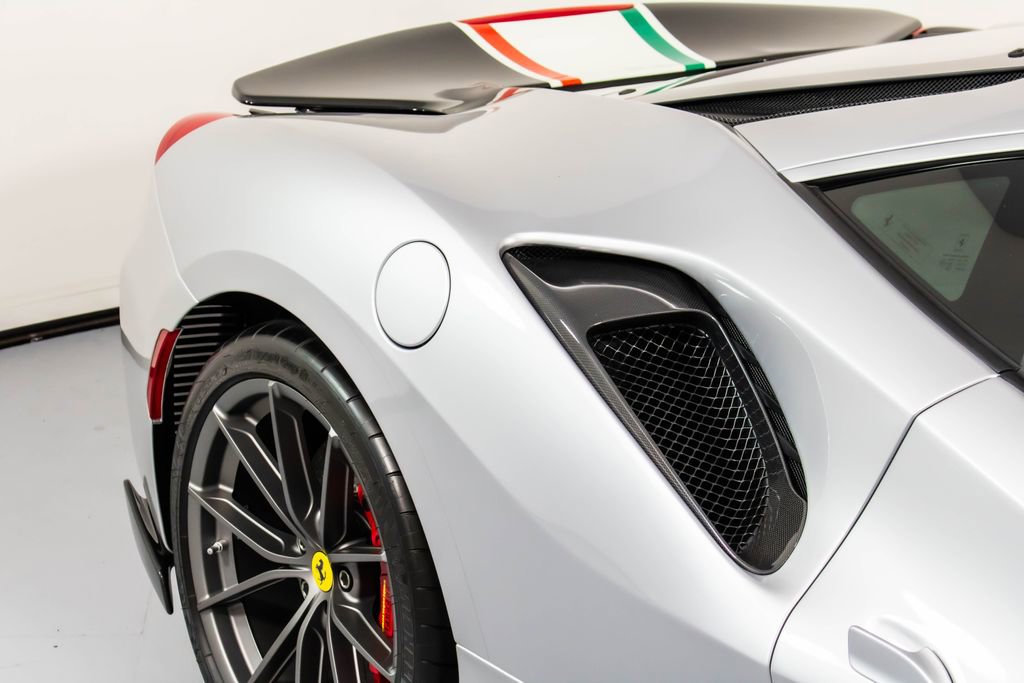Used 2020 Ferrari 488 Pista Base image 38