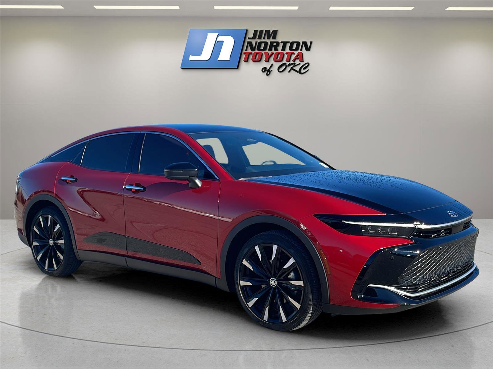 Used 2024 Toyota Crown Platinum image 3