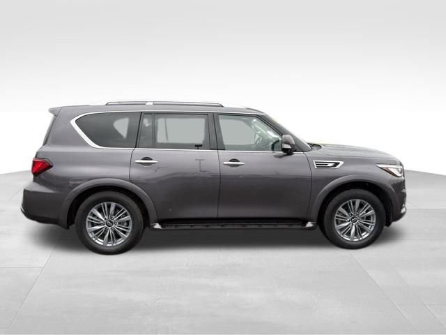 Used 2024 INFINITI QX80 Luxe image 4