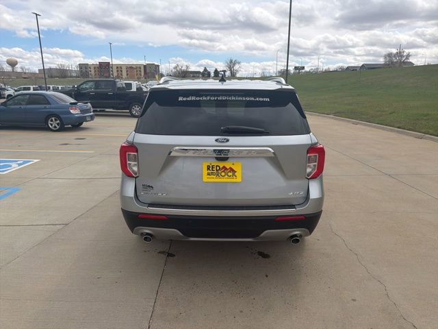 Used 2024 Ford Explorer Limited AWD/4WD image 4