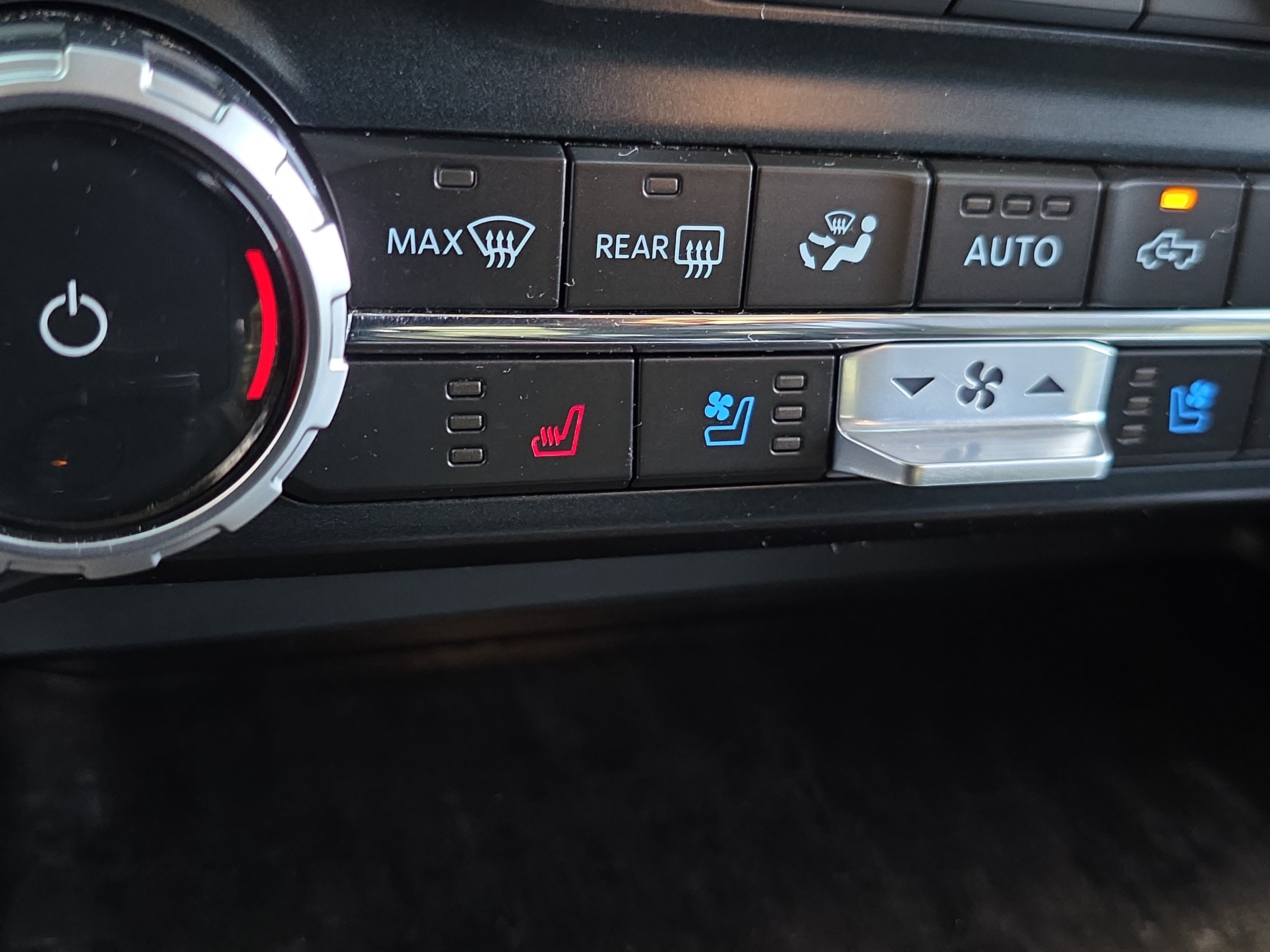 Used 2023 Ford F150 Lariat w/ Equipment Group 502A High AWD/4WD image 27
