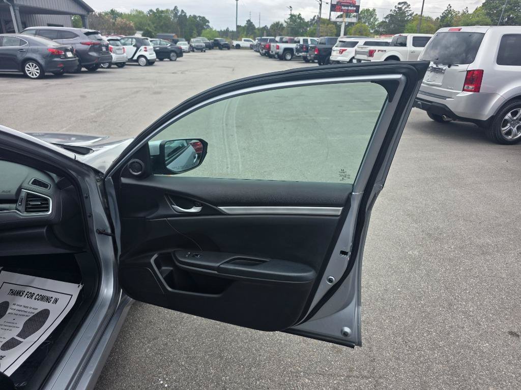 Used 2019 Honda Civic Sport image 10