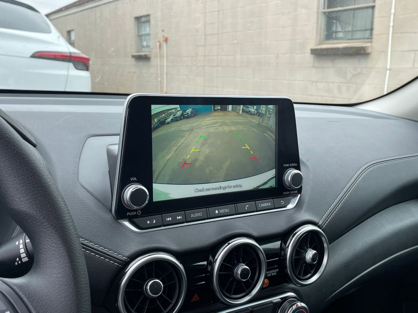 Used 2025 Nissan Sentra SV image 22