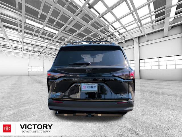 Used 2026 Toyota Sienna XLE Woodland Edition AWD/4WD image 5