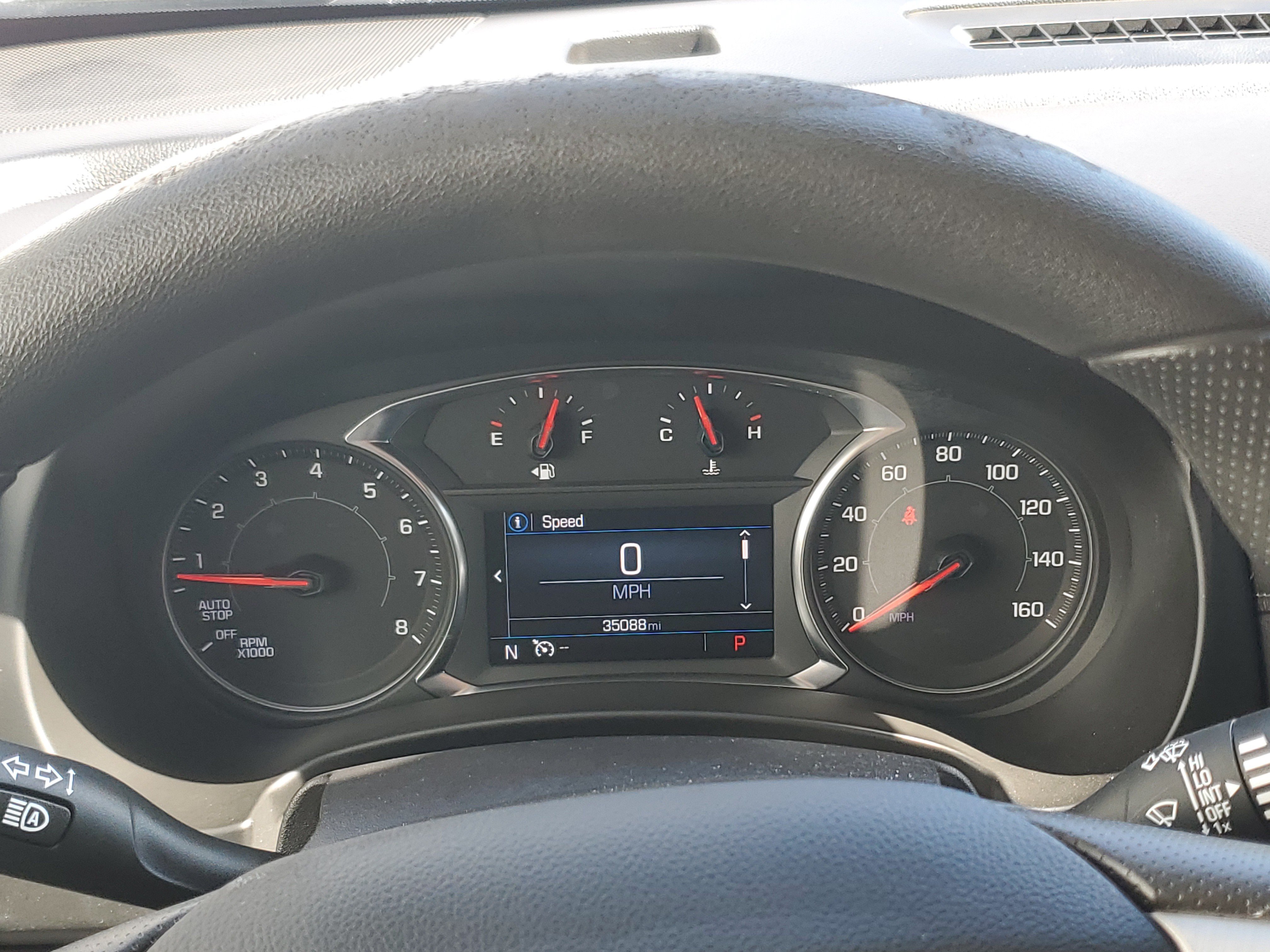Used 2024 GMC Terrain SLE w/ Driver Convenience Package FWD image 26