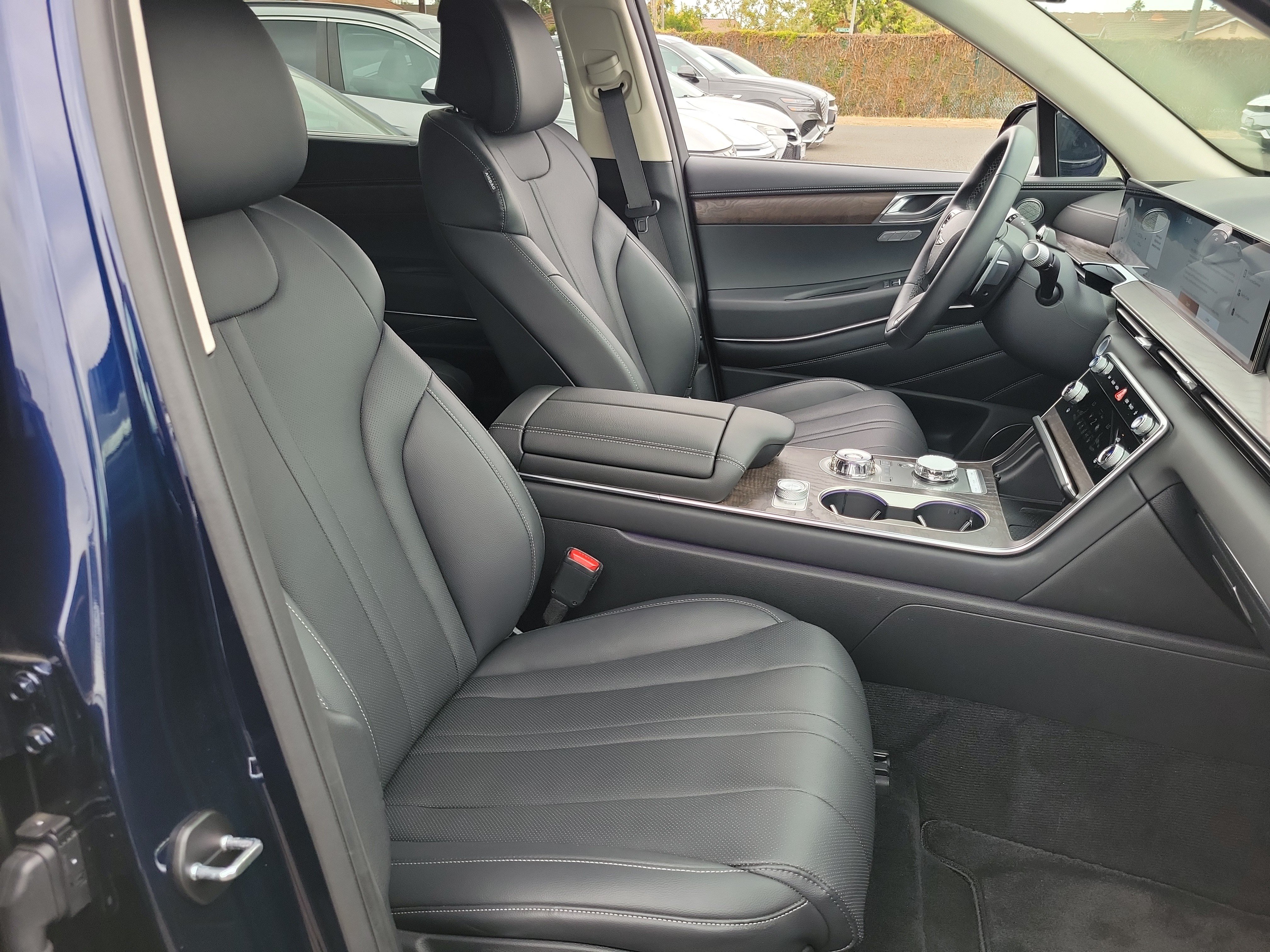 Certified 2026 Genesis GV80 2.5T Select AWD/4WD image 20