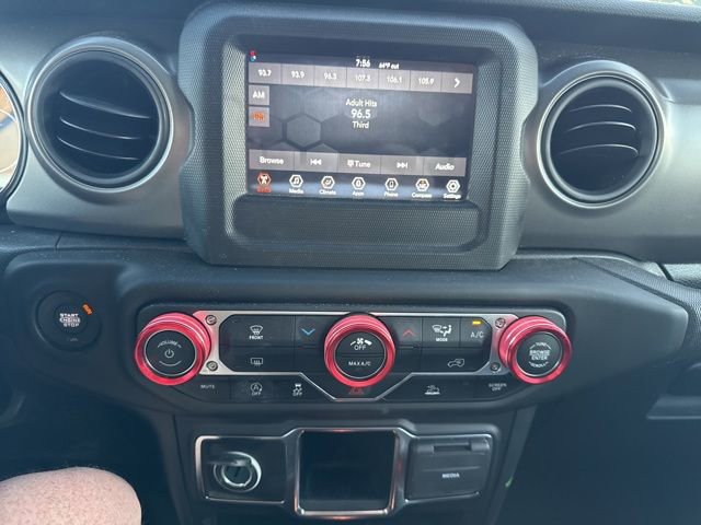 Used 2023 Jeep Gladiator Sport w/ Trailer Tow Package AWD/4WD image 17