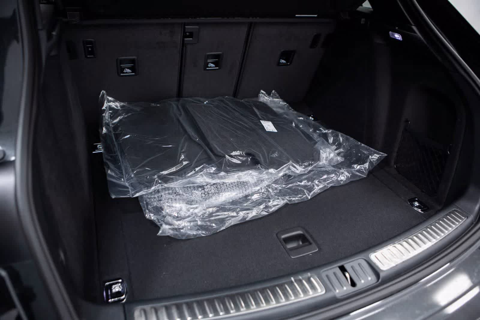 Certified 2026 Porsche Macan image 33