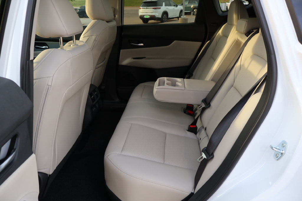 New 2026 Nissan Murano SL AWD/4WD image 10