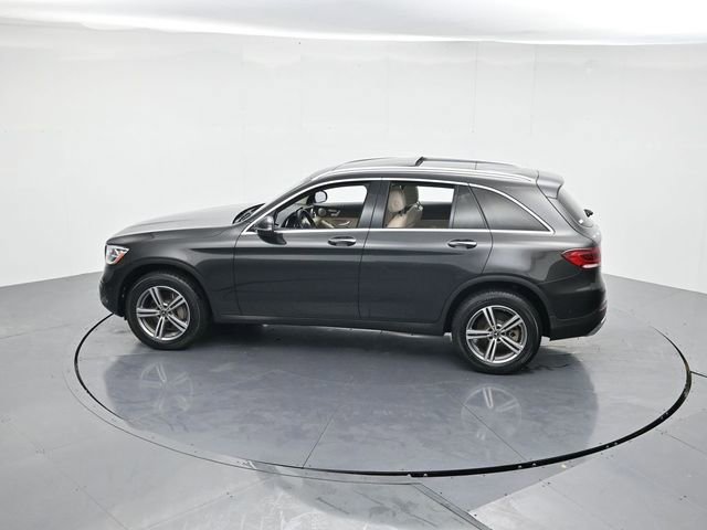 Used 2021 Mercedes-Benz GLC 300 4MATIC image 32