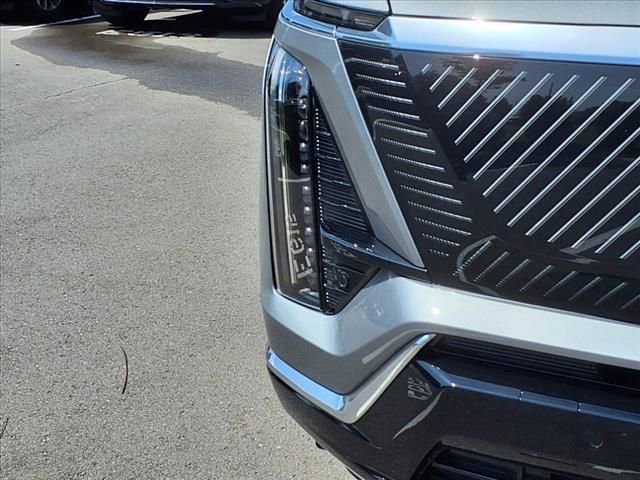 New 2026 Cadillac Vistiq Luxury image 10