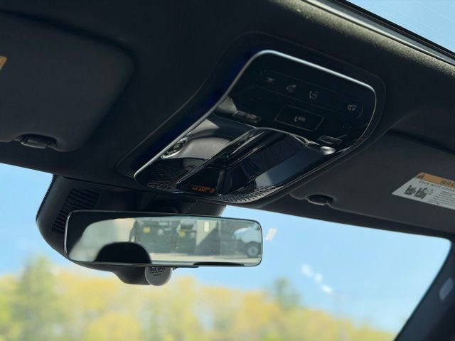 Used 2022 Mercedes-Benz C 300 4MATIC Sedan image 40