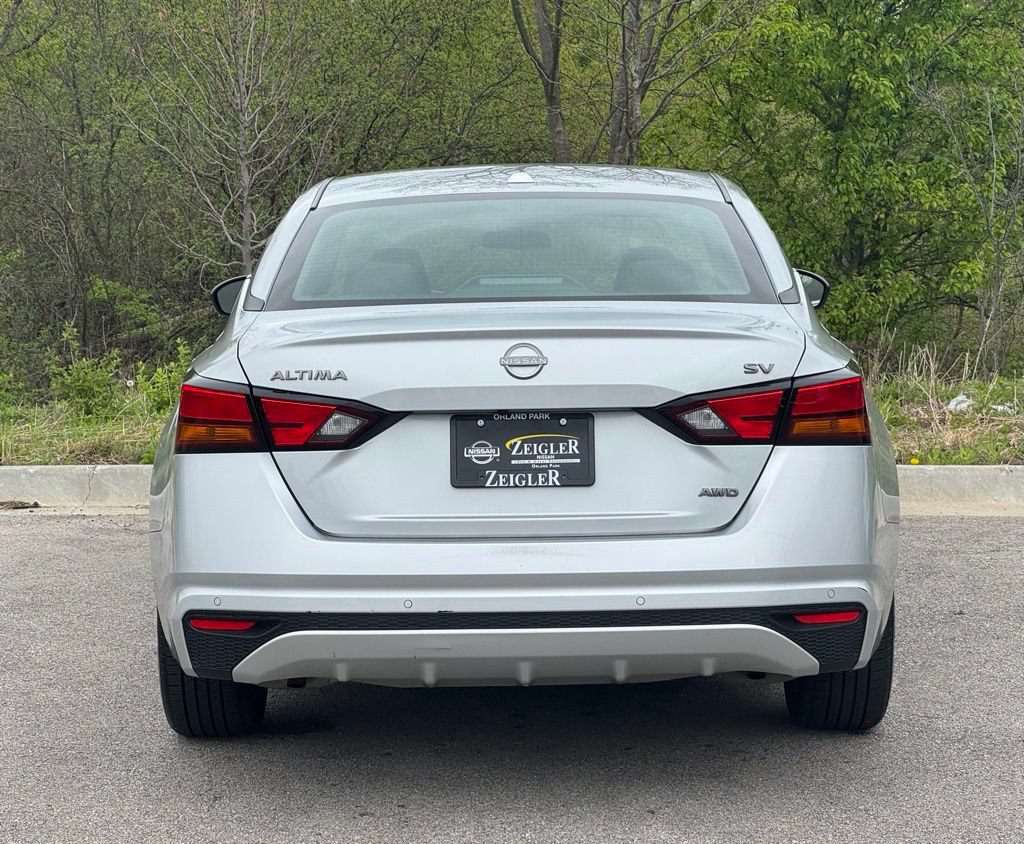 Certified 2024 Nissan Altima 2.5 SV AWD/4WD image 5