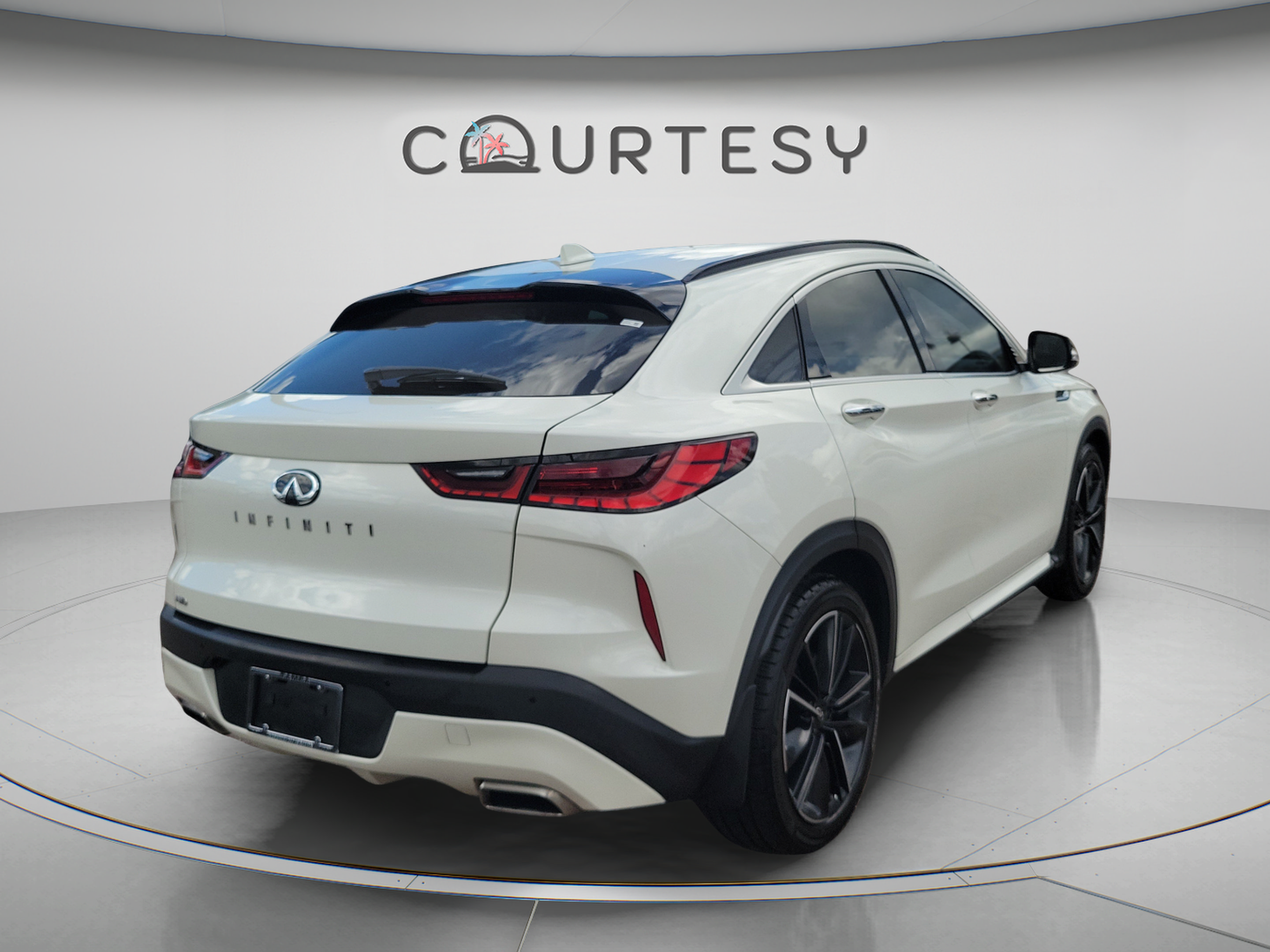 Used 2022 INFINITI QX55 Essential w/ Proactive Package AWD/4WD image 5