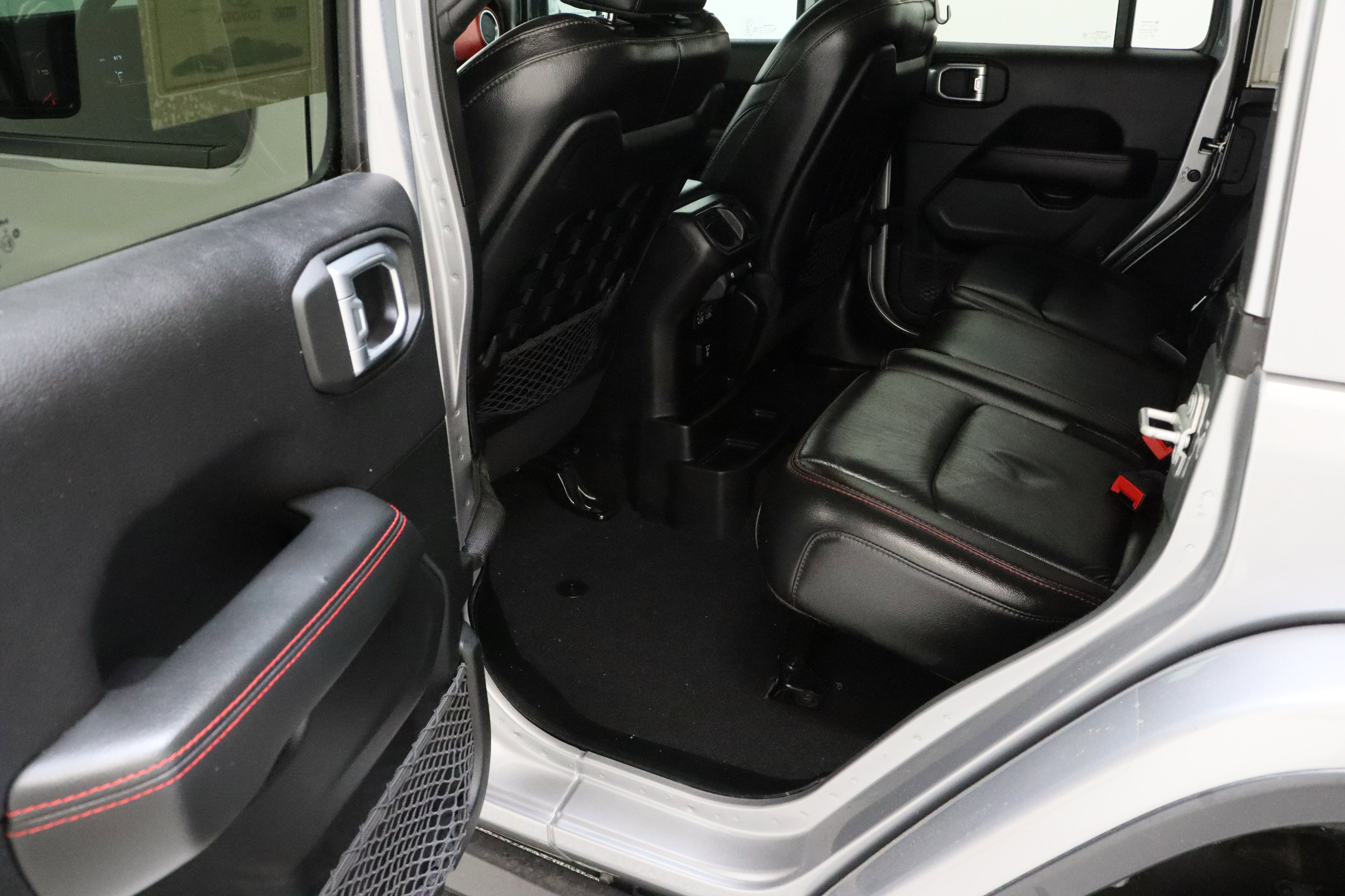 Used 2021 Jeep Wrangler Unlimited Rubicon image 28