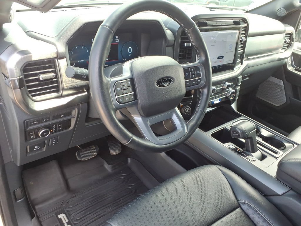 Used 2024 Ford F150 Lariat AWD/4WD image 23