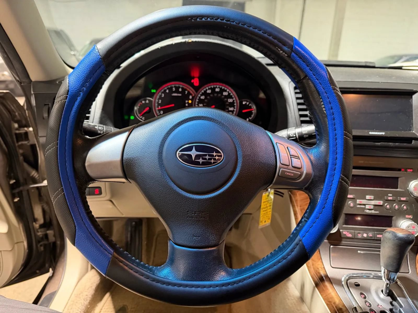 Used 2008 Subaru Outback 2.5i Limited AWD/4WD image 7
