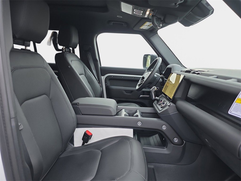 New 2026 Land Rover Defender 110 S image 10