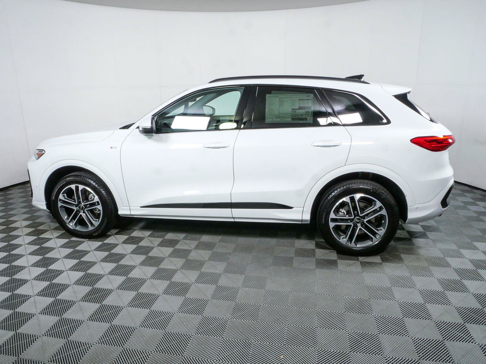 New 2026 Audi Q5 2.0T AWD/4WD image 31
