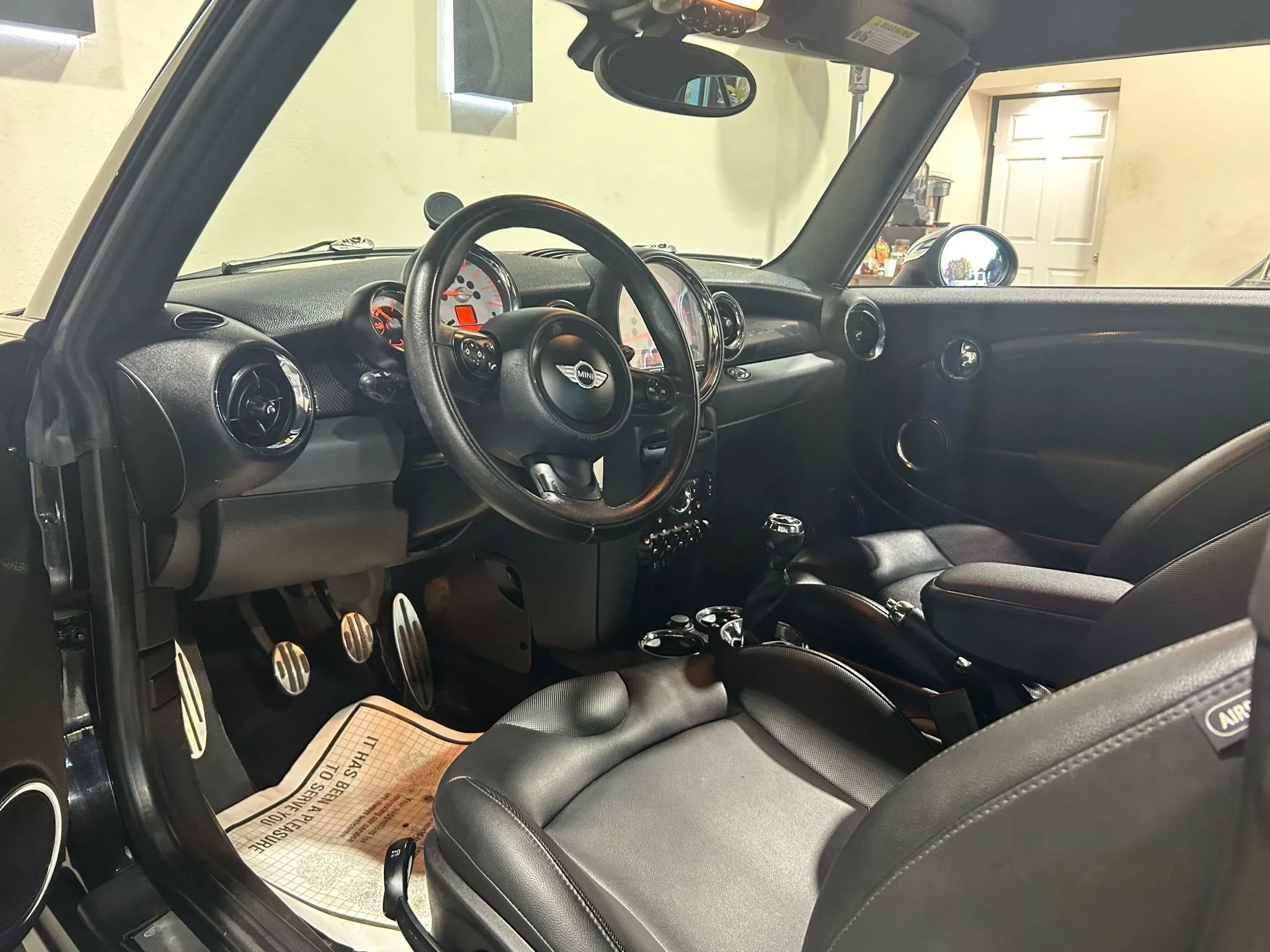 Used 2012 MINI Cooper S image 9