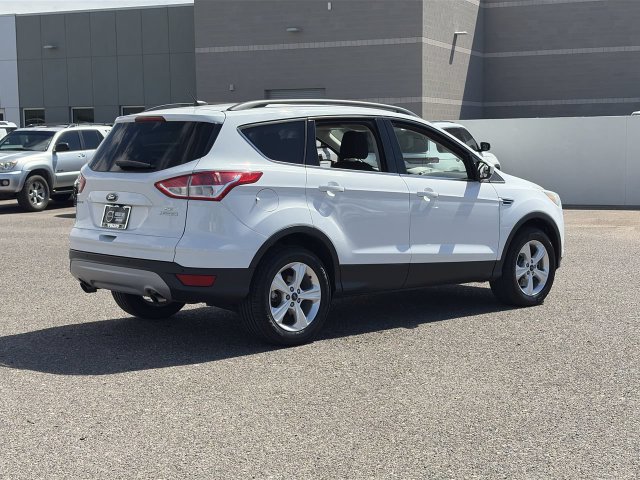 Used 2015 Ford Escape SE w/ Equipment Group 201A FWD image 6