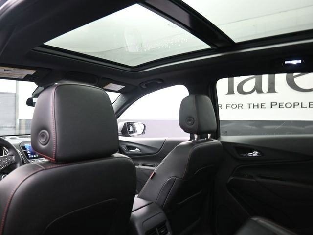 Used 2023 Chevrolet Equinox RS w/ RS Leather Package image 24