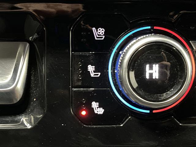 Used 2024 GMC Sierra 2500 Denali Ultimate w/ Snow Plow Prep/Camper Package image 7