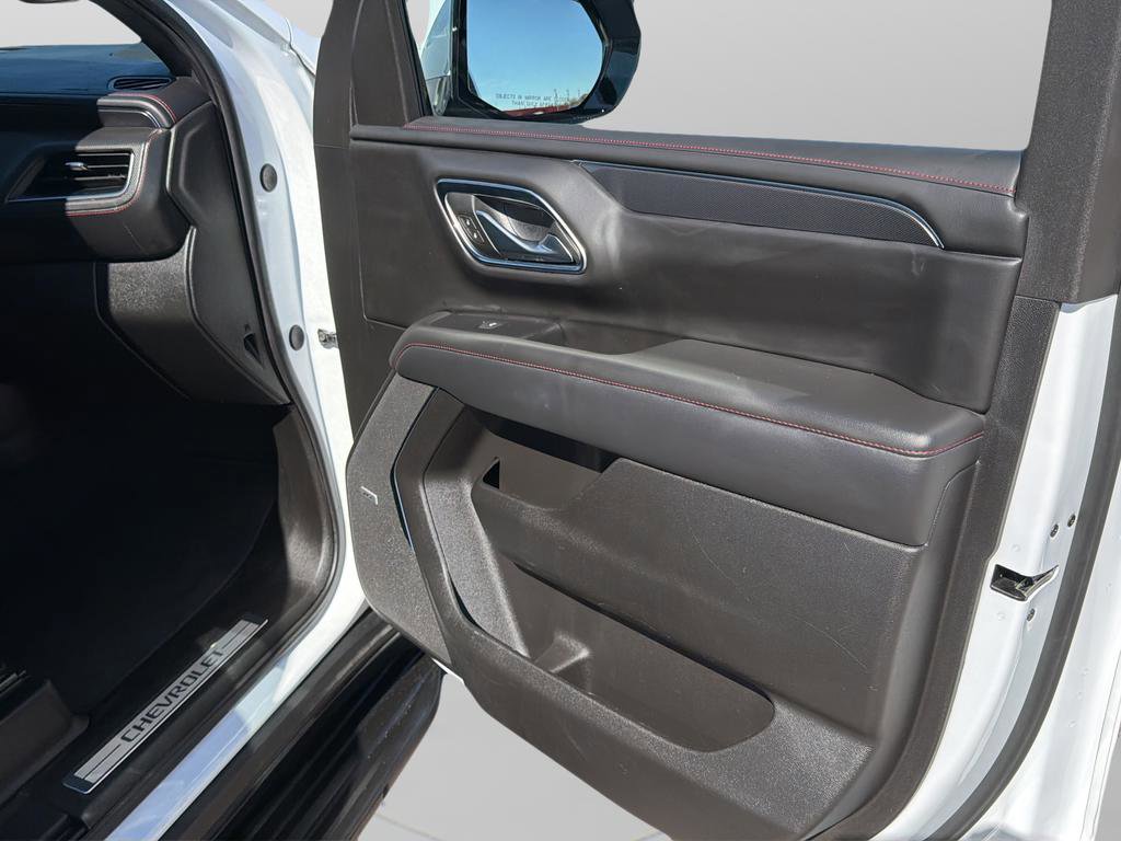 Used 2024 Chevrolet Suburban RST image 10