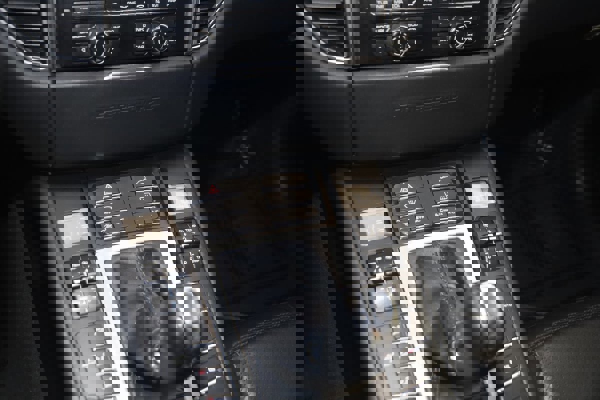 Used 2015 Porsche Macan S image 29