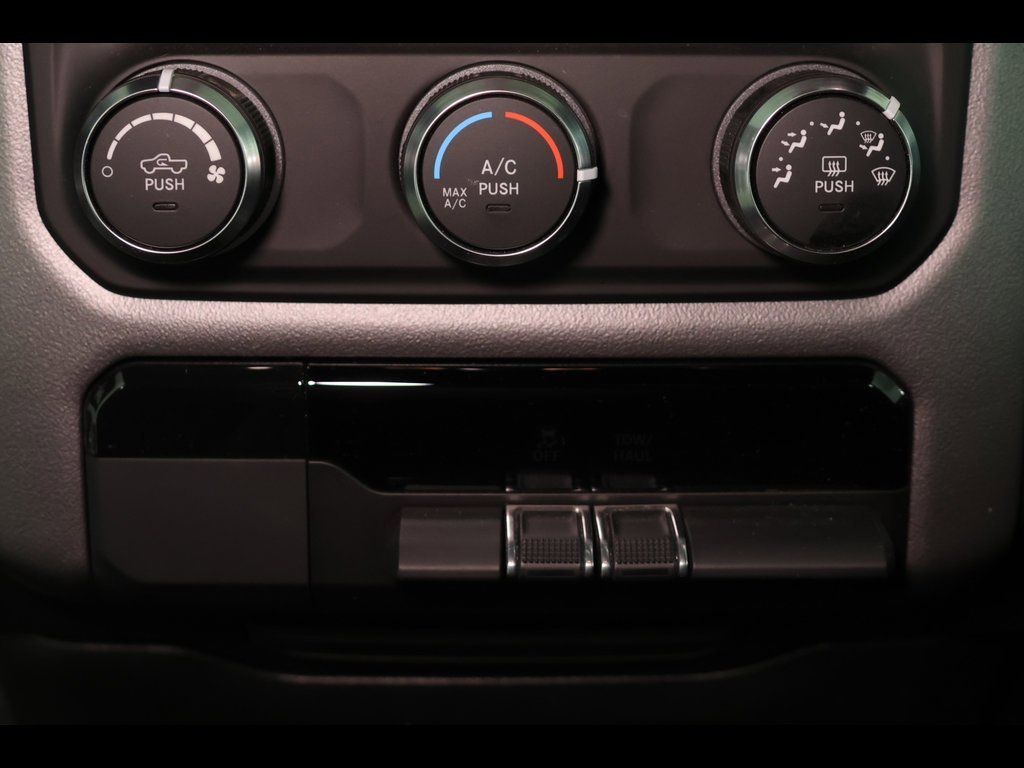 Used 2021 RAM 1500 Big Horn image 25