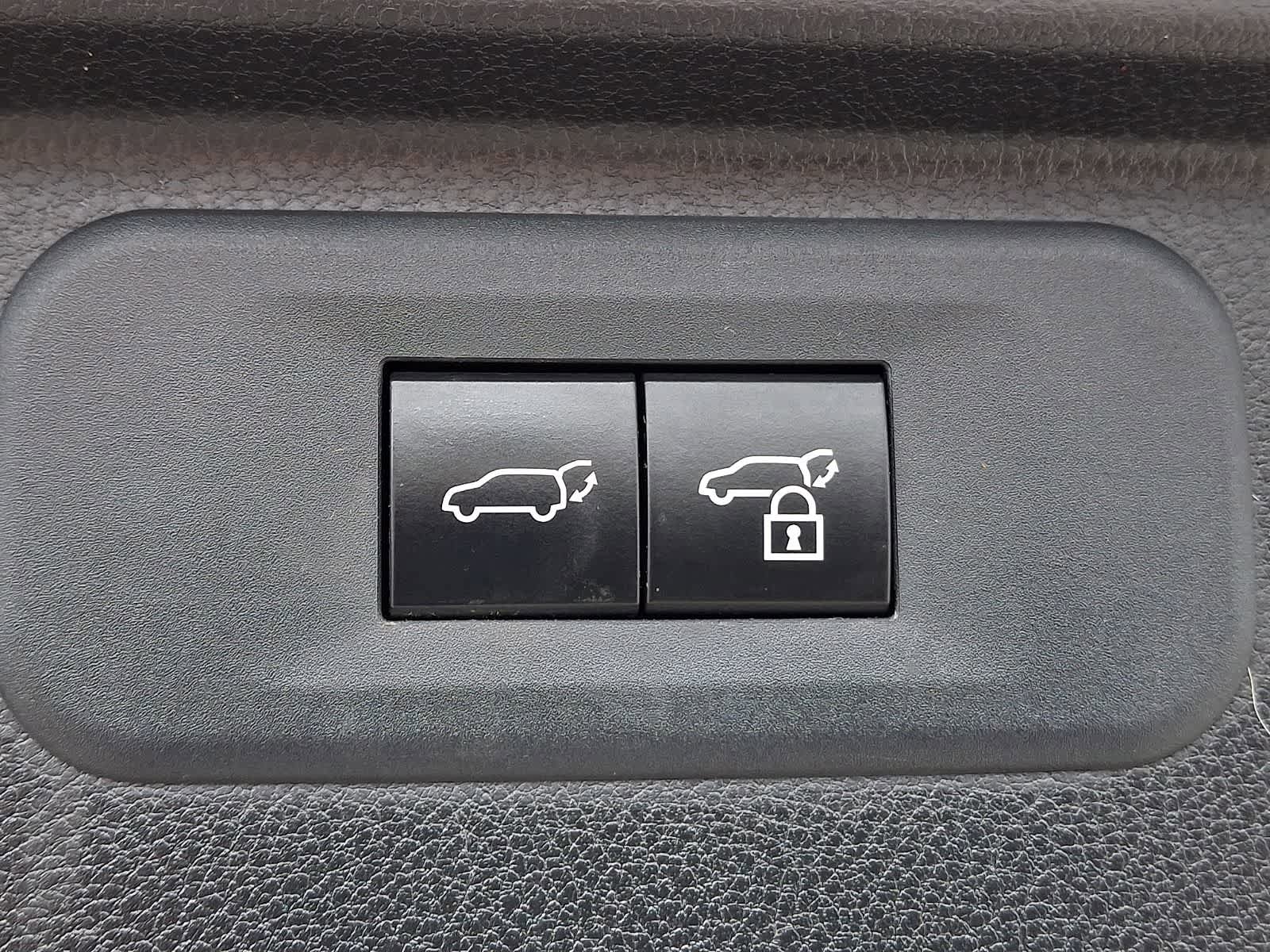 Certified 2024 Toyota Grand Highlander AWD image 32
