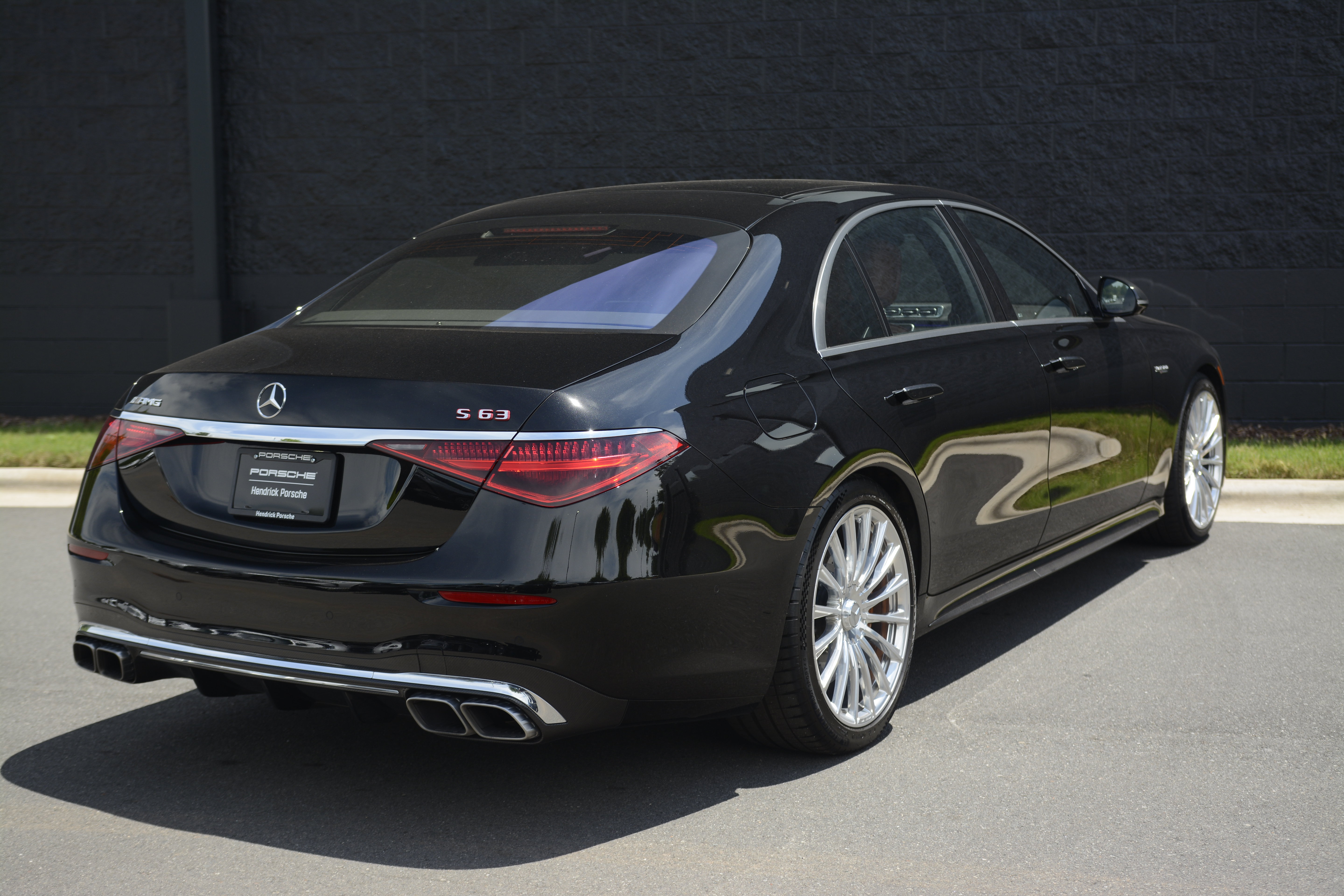Used 2025 Mercedes-Benz S 63 AMG S image 7